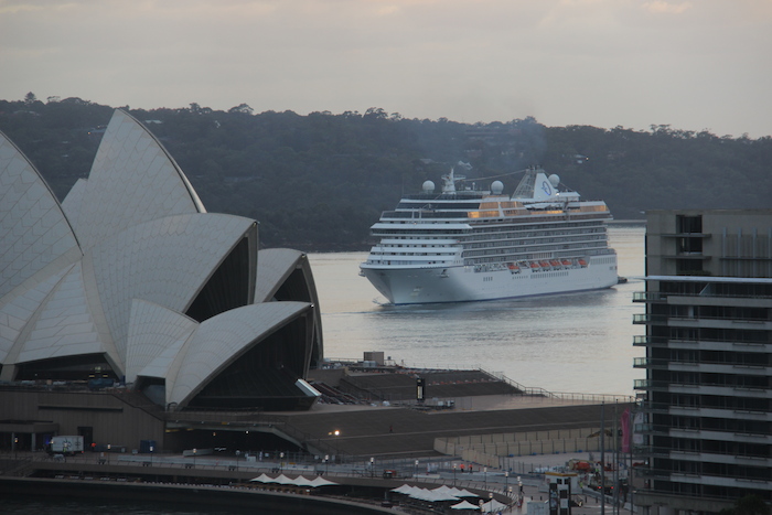 Oceania Ship Sydney Harbour