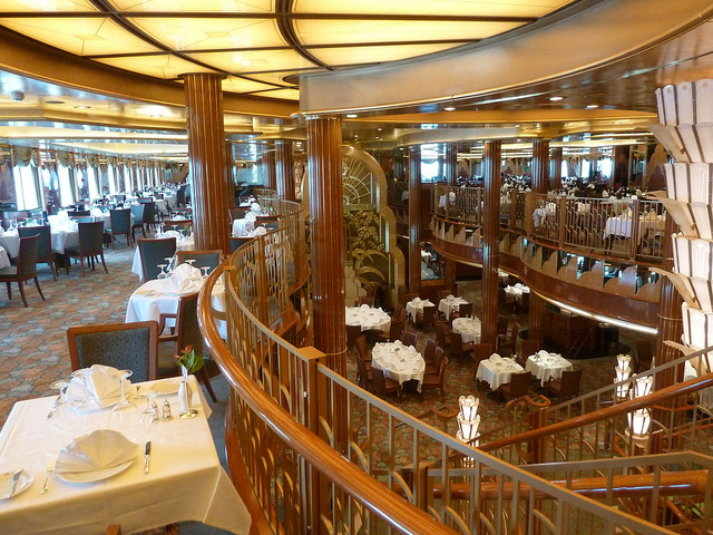 Cunard Queen Elizabeth Britannia Restaurant