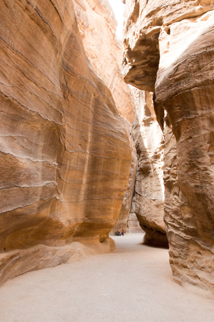 Passage of rocks into Petra Jordan