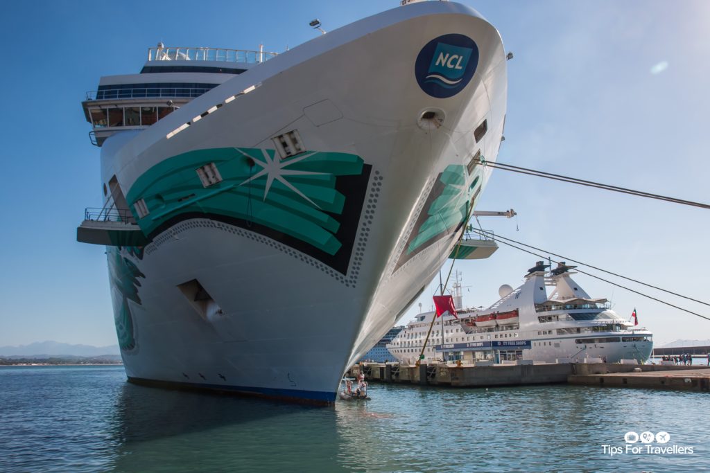 Windstar Star Breeze in Katakolo Greece