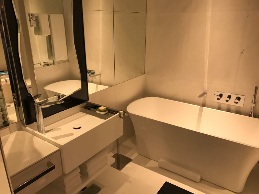 JW Marriott South Beach Singapore Room 2110