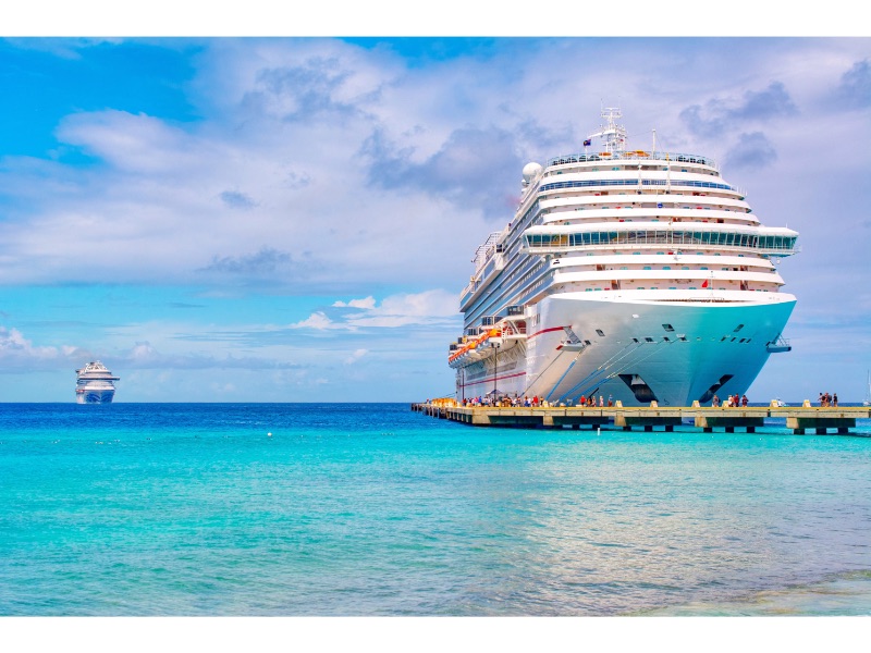 cruise ships grand turk