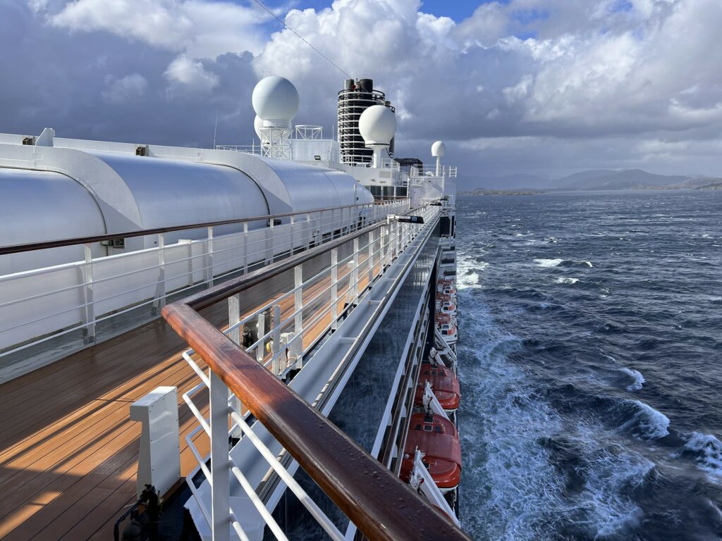 I Put THE 3 Big Issues Cruisers Have With Holland America To The Test!