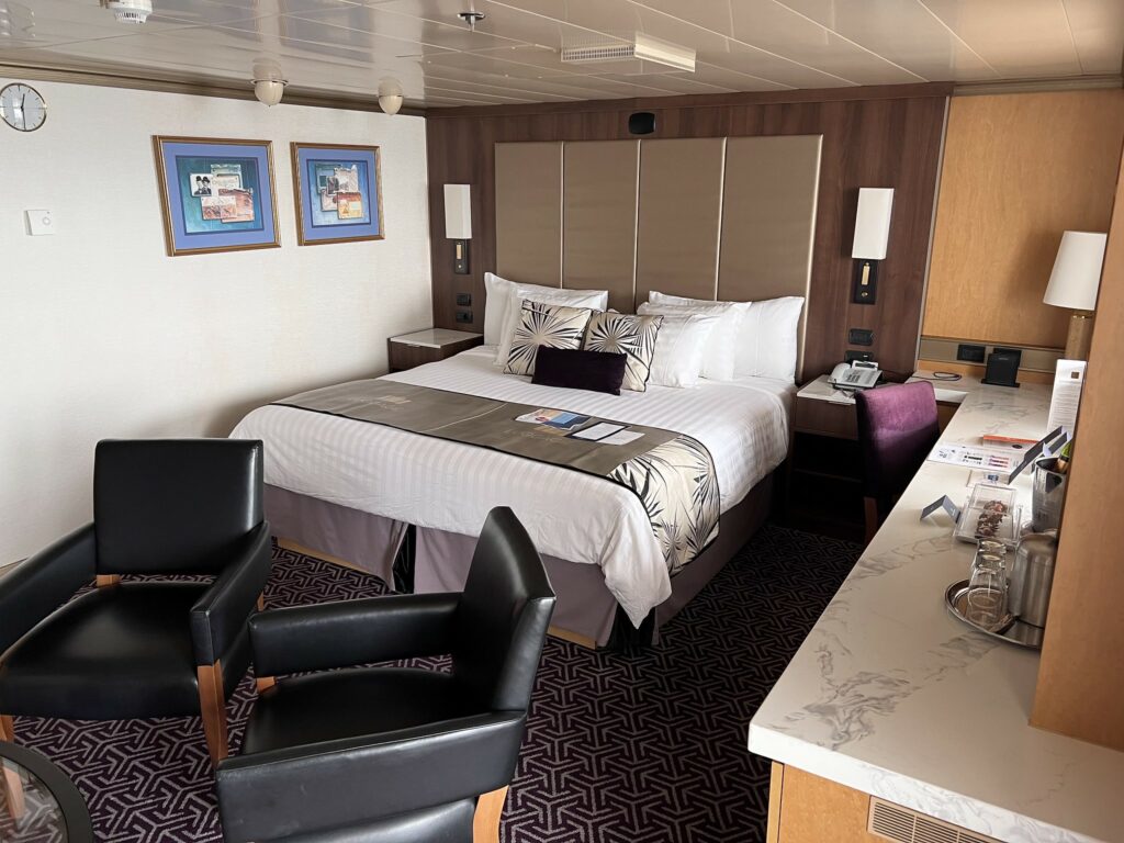 I Put THE 3 Big Issues Cruisers Have With Holland America To The Test!
