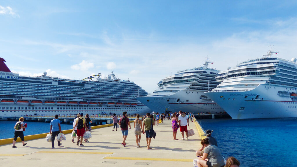 living on cruise ships