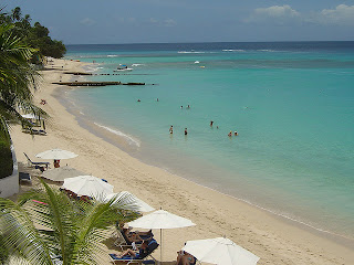 Beach on Barbados West Coast: Fairmont Royal Pavillion 